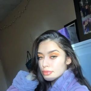 Meet your Posher, Karla